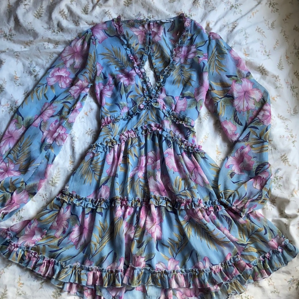 blue tropical print mini dress with open back size xs great condition